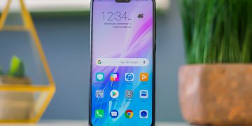 Honor 8X Review: The best looking mid-range smartphone on the market