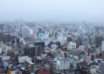 Drone footage captures brutalist Robin Hood Gardens ahead of imminent demolition
