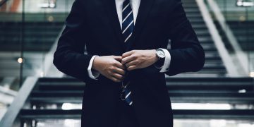 China Reports Breaking Up Gang That Moved $3 Billion Abroad