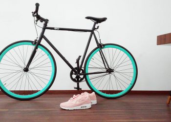 England striker Vardy signs new four-year Leicester deal