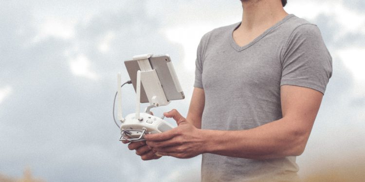 Reuse the Guts of a Quadcopter to Make a Mini Strandbeest