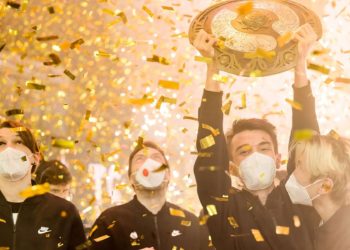 Dota 2 fans are getting more True Sight than they asked for