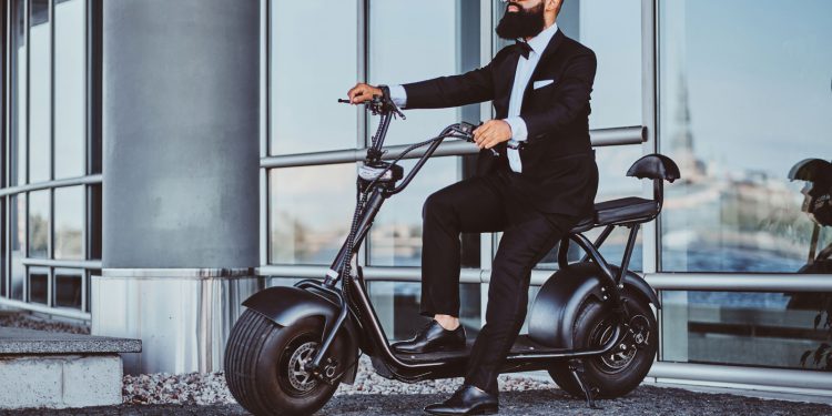 2021 Auto Shanghai: Mitsubishi Teases Airtrek EV