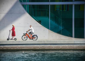 Juiced Scorpion X electric moped launched today with great offers