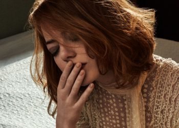 Your BFF Emma Stone wore a Planned Parenthood pin to the Oscars