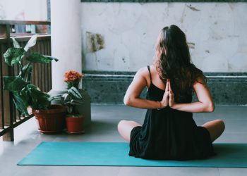 Hot Yoga Is No Better for You Than Regular Yoga, Study Says