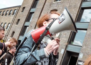 Trump Supporters Consume And Share The Most Fake News, Oxford Study Finds