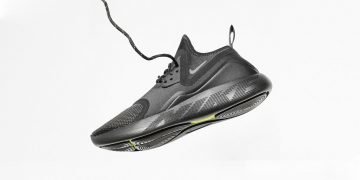 Nike Invented Self-Lacing Sneakers Because the Future Is Now