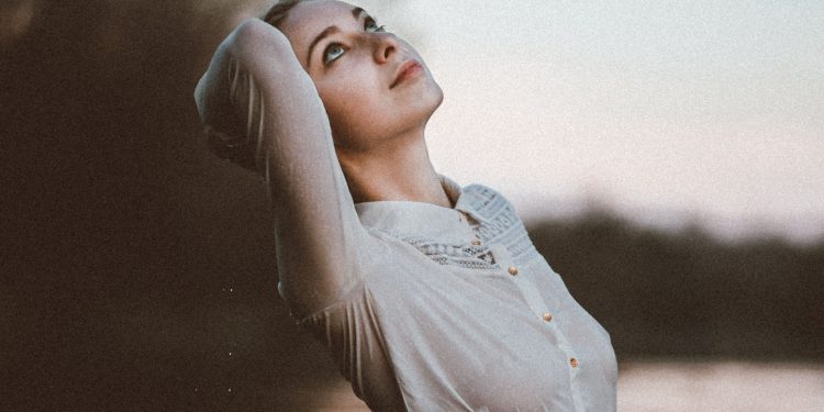 All my troubles wash away in the water