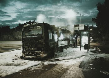 28 drown in India bus crash, many of them children