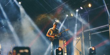 Taylor Swift Strikes a Blow for Fellow Artists as Digital Revenues Soar