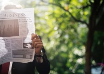 يتحرك التحرك إلى ما هو أبعد من تقديم المشورة مع المخططين الماليين البشريين
