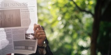 يتحرك التحرك إلى ما هو أبعد من تقديم المشورة مع المخططين الماليين البشريين