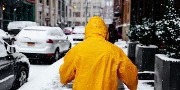 كل ما تحتاجه في هذه الحياة هو الجهل والثقة، ثم النجاح هو بالتأكيد.