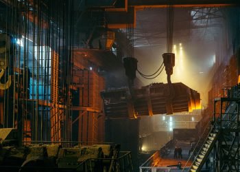 In Switzerland, a giant new machine is sucking carbon directly from the air