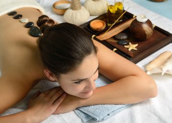 Tried and Tested: Elemis Thousand Flower Detox Wrap