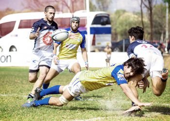 José Mourinho gets tough with his Manchester United players at half-time