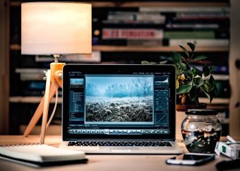 Microsoft Office beta testers will soon get MacBook Pro Touch Bar support