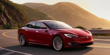 The Reason Why is Tesla Overhyped and Overvalued