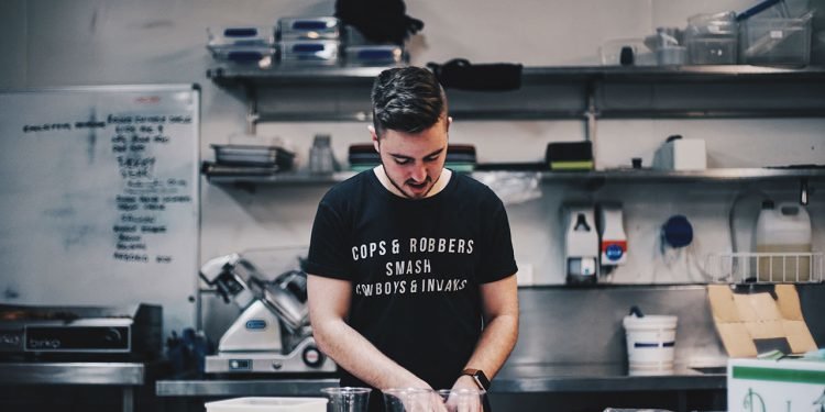 The Completely Addictive Method of Cooking Broccoli and Cauliflower