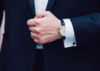 Bradley Cooper Wearing a Richard Mille Sapphire to Golden Globes