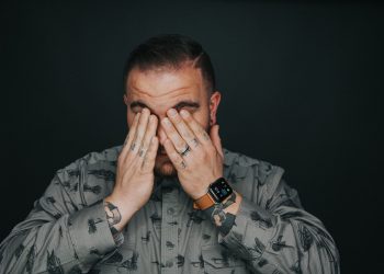 Is Smartwatch Gonna Replace Traditional Watch in 2019?