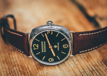 James Bond’s Jaeger-LeCoultre Sonnerie Wrist Watch Sold for £92,500