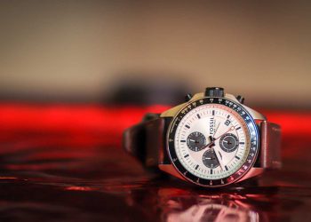 A Week on the Wrist Vacheron Constantin Tour de I’Ile Watch